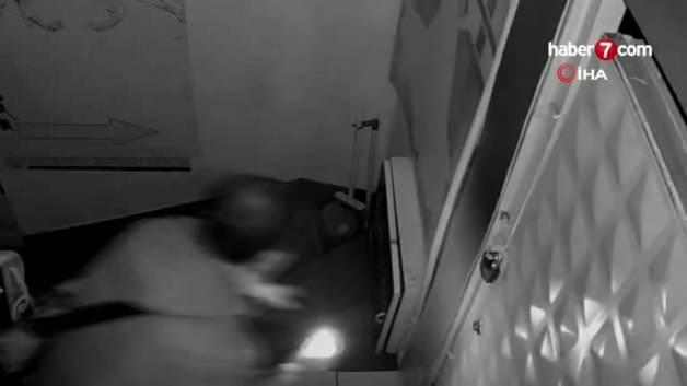 Fatih’te ilginç hırsızlık olayı; Su saatlerini çaldı!