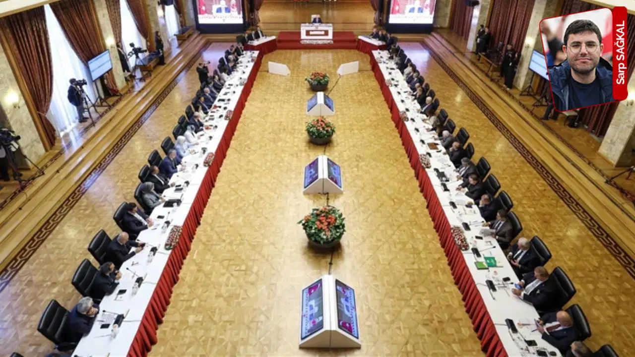 Yeni çözüm süreci komisyonunun gündemi için iktidar farklı, muhalefet farklı konuşuyor: Komisyonda gündem kaosu – Son Dakika Siyaset Haberleri Yeni çözüm süreci komisyonunun gündemi için iktidar farklı, muhalefet farklı konuşuyor: Komisyonda gündem kaosu – Son Dakika Siyaset Haberleri