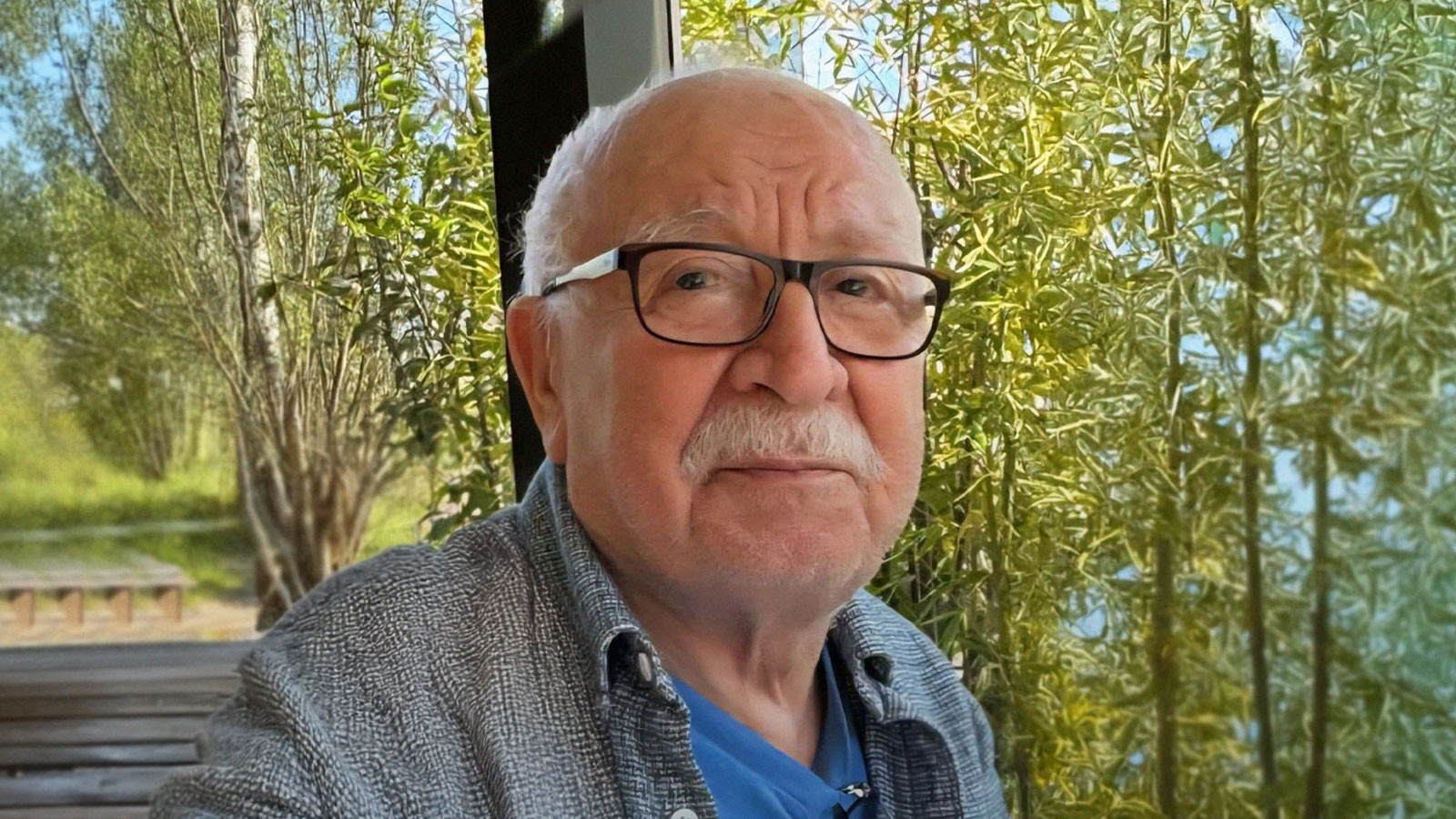 Ergin Sönmez hayatını kaybetti. Ergin Sönmez hayatını kaybetti.