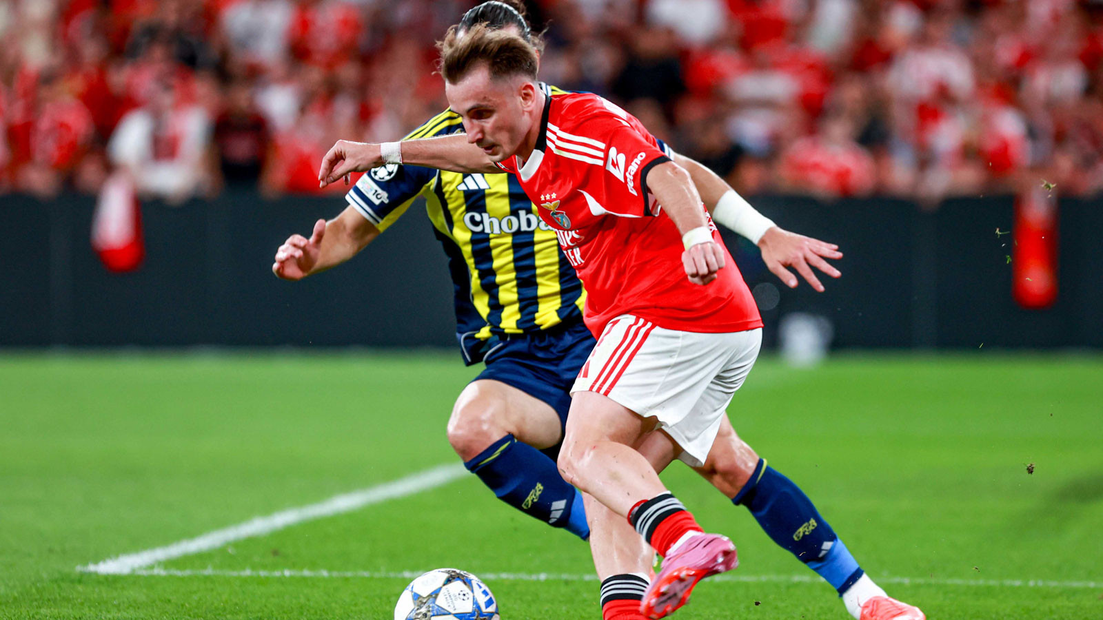 Fenerbahçe, Kerem Aktürkoğlu’nu duyurdu
