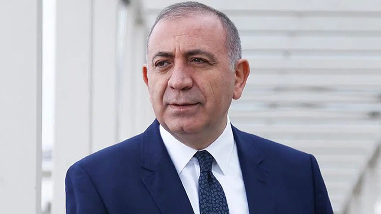 CHP’ye karşı ‘duran adam’ kayyum oldu! Gürsel Tekin’le birlikte heyette – Son Dakika Siyaset Haberleri CHP’ye karşı ‘duran adam’ kayyum oldu! Gürsel Tekin’le birlikte heyette – Son Dakika Siyaset Haberleri
