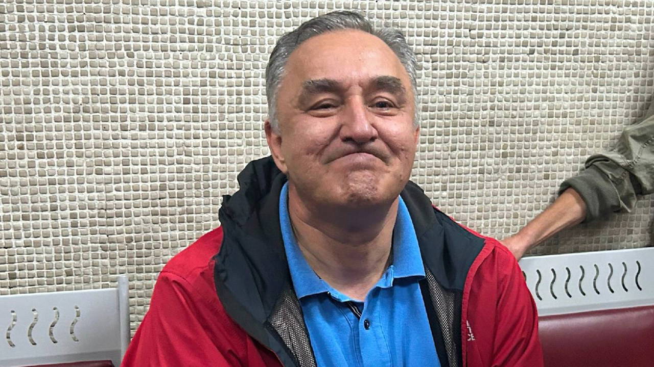 Gazeteci Tolga Şardan, ‘BTK’ iddiası üzerine gözaltına alınıp bırakılmış – Son Dakika Siyaset Haberleri
