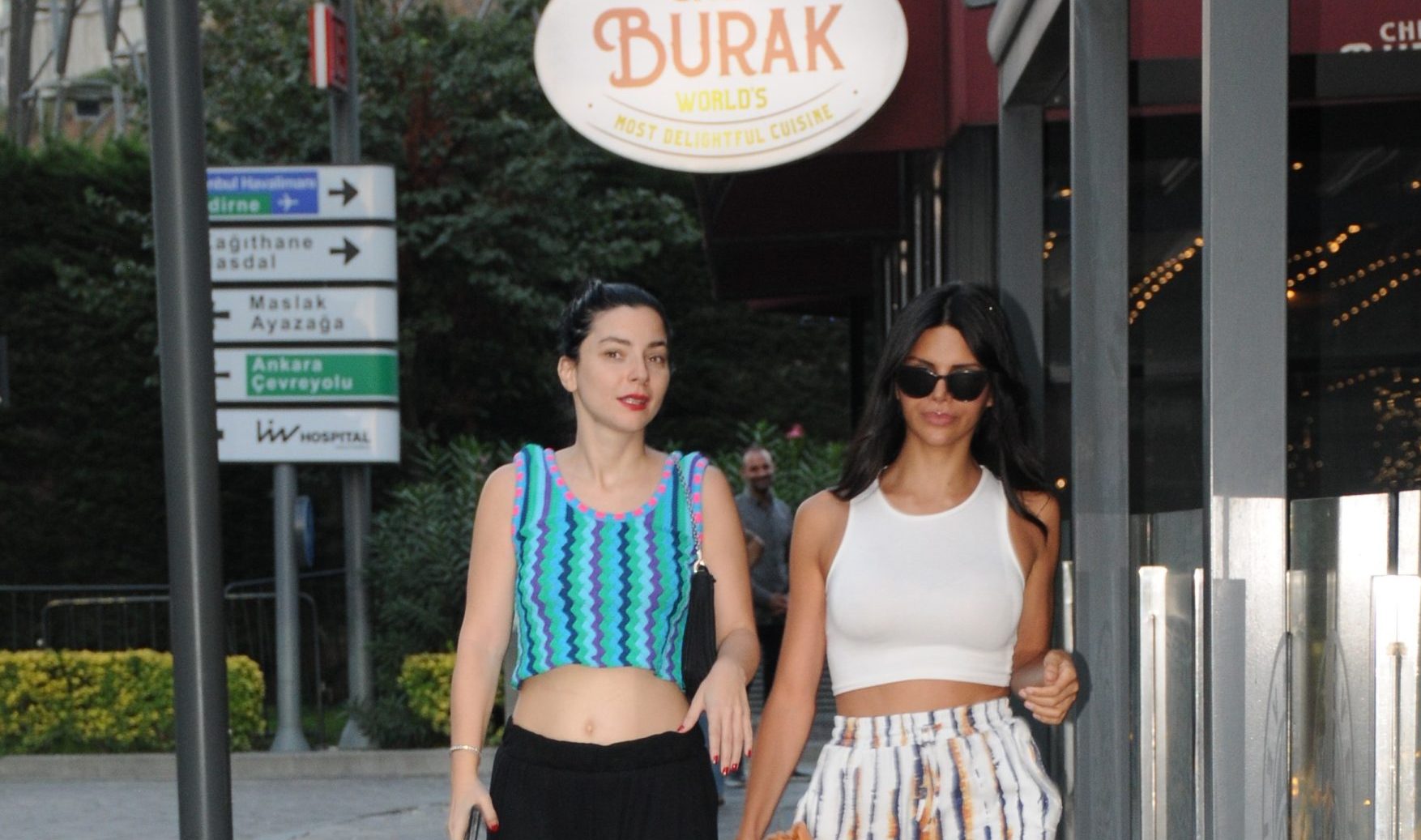 Merve Boluğur güzel havanın tadını çıkardı!