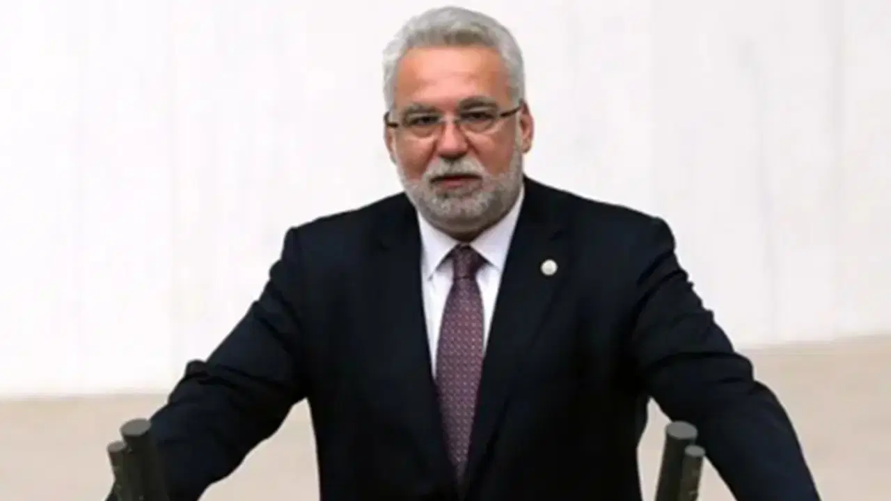 Eski AKP’li vekilden iktidara sert çıkış: ‘Artık işi yüzsüzlüğe vurdular’ – Son Dakika Siyaset Haberleri