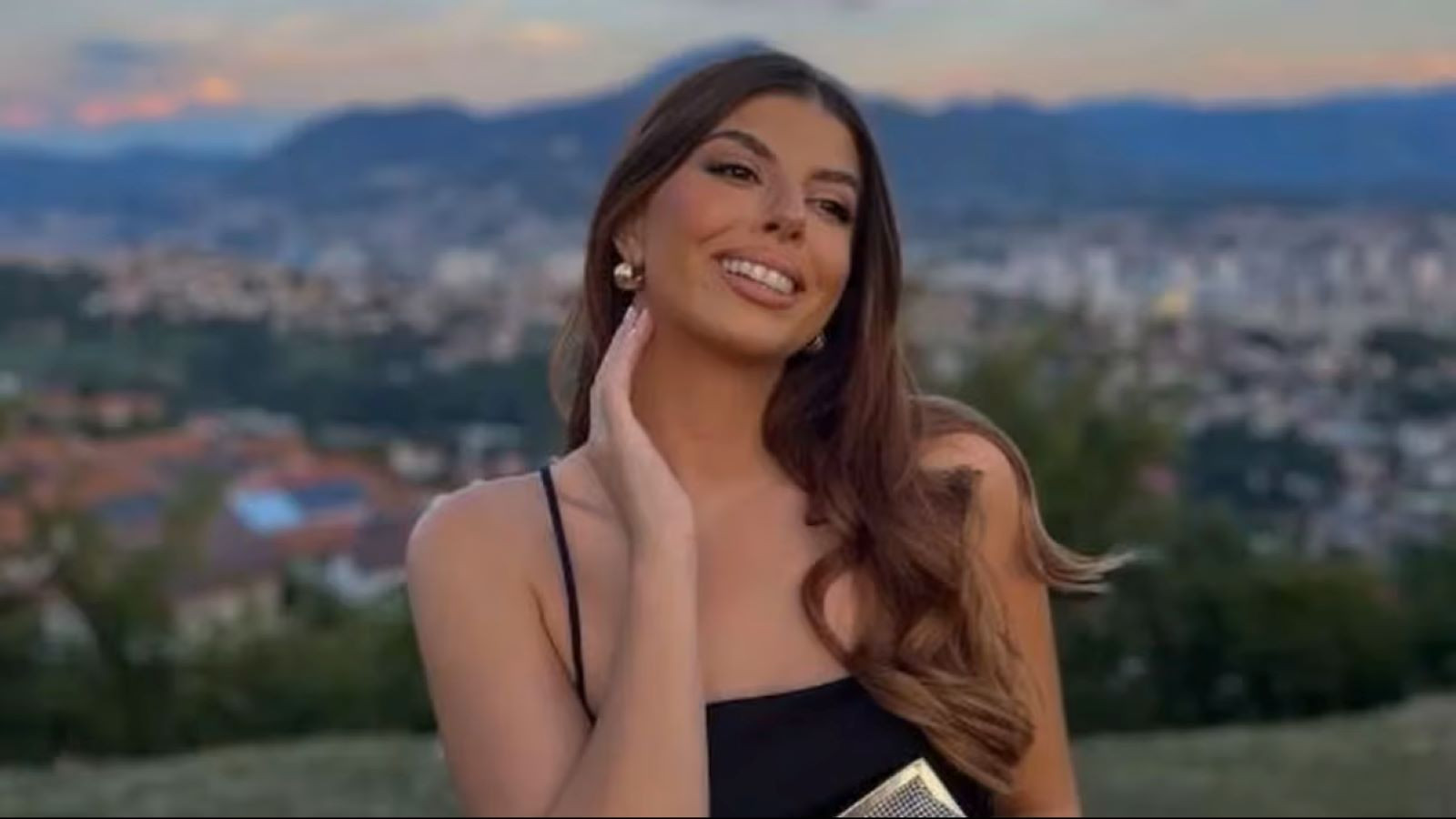 Düğününde rahatsızlanan ünlü influencer hayatını kaybetti
