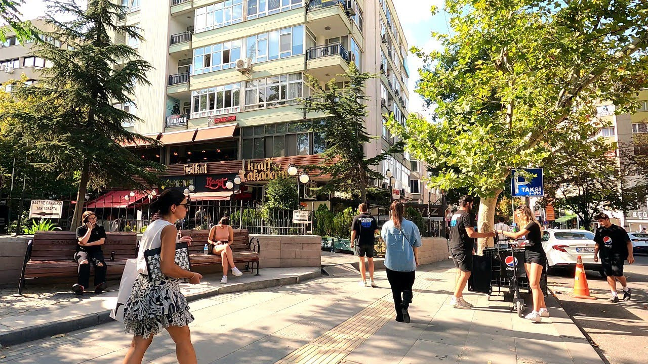 Ankara’nın 70 Yıllık Atatürkçü tavukçusu piyasa koşullarına yenildi