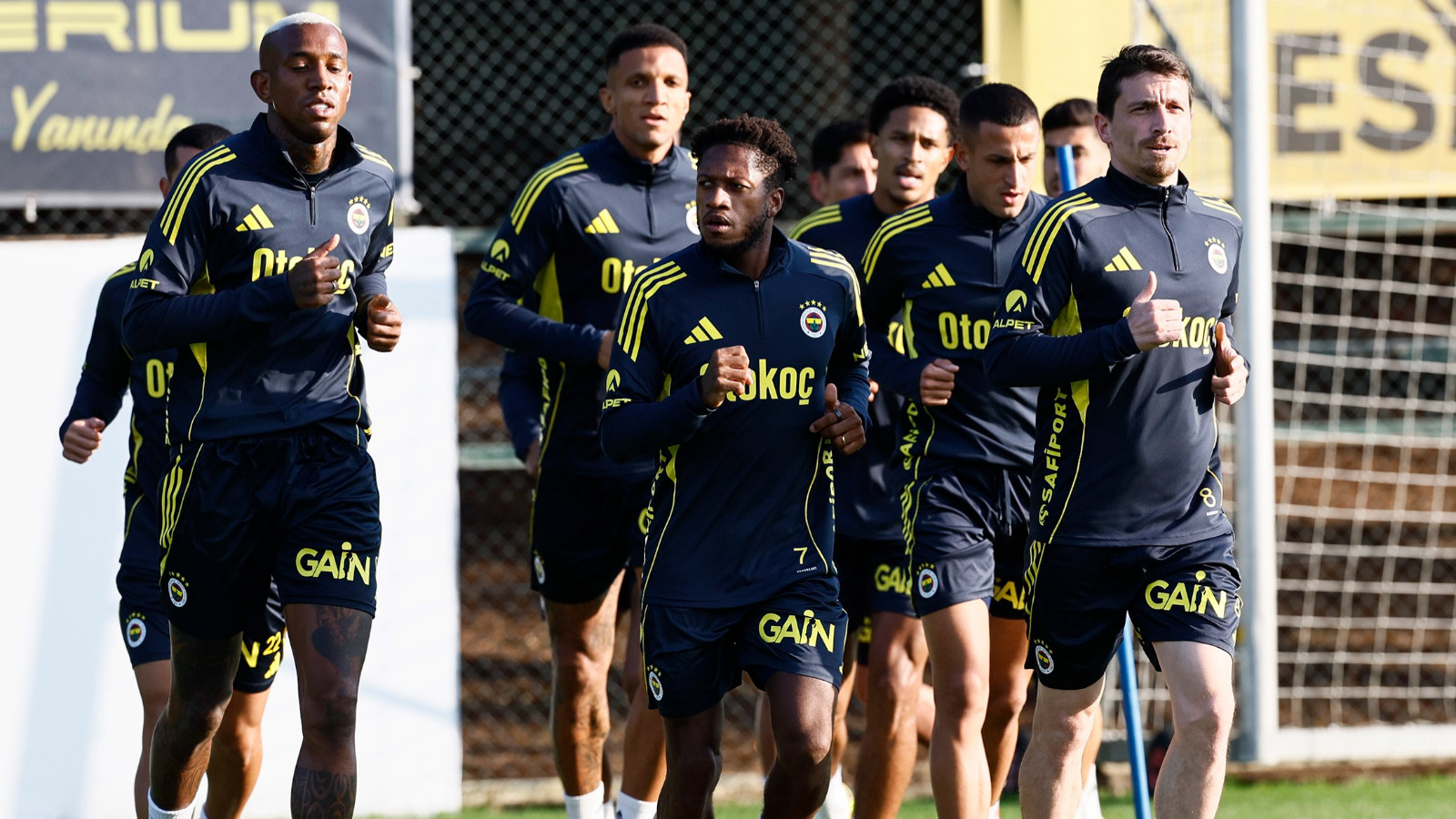 Fenerbahçe, Fatih Karagümrük maçı hazırlıklarına devam etti