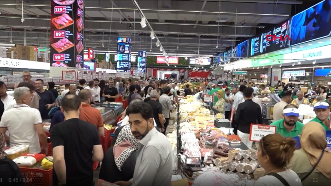 Yoksulluk vatandaşı makarnaya yöneltti: Tüketim yüzde 66 arttı Yoksulluk vatandaşı makarnaya yöneltti: Tüketim yüzde 66 arttı