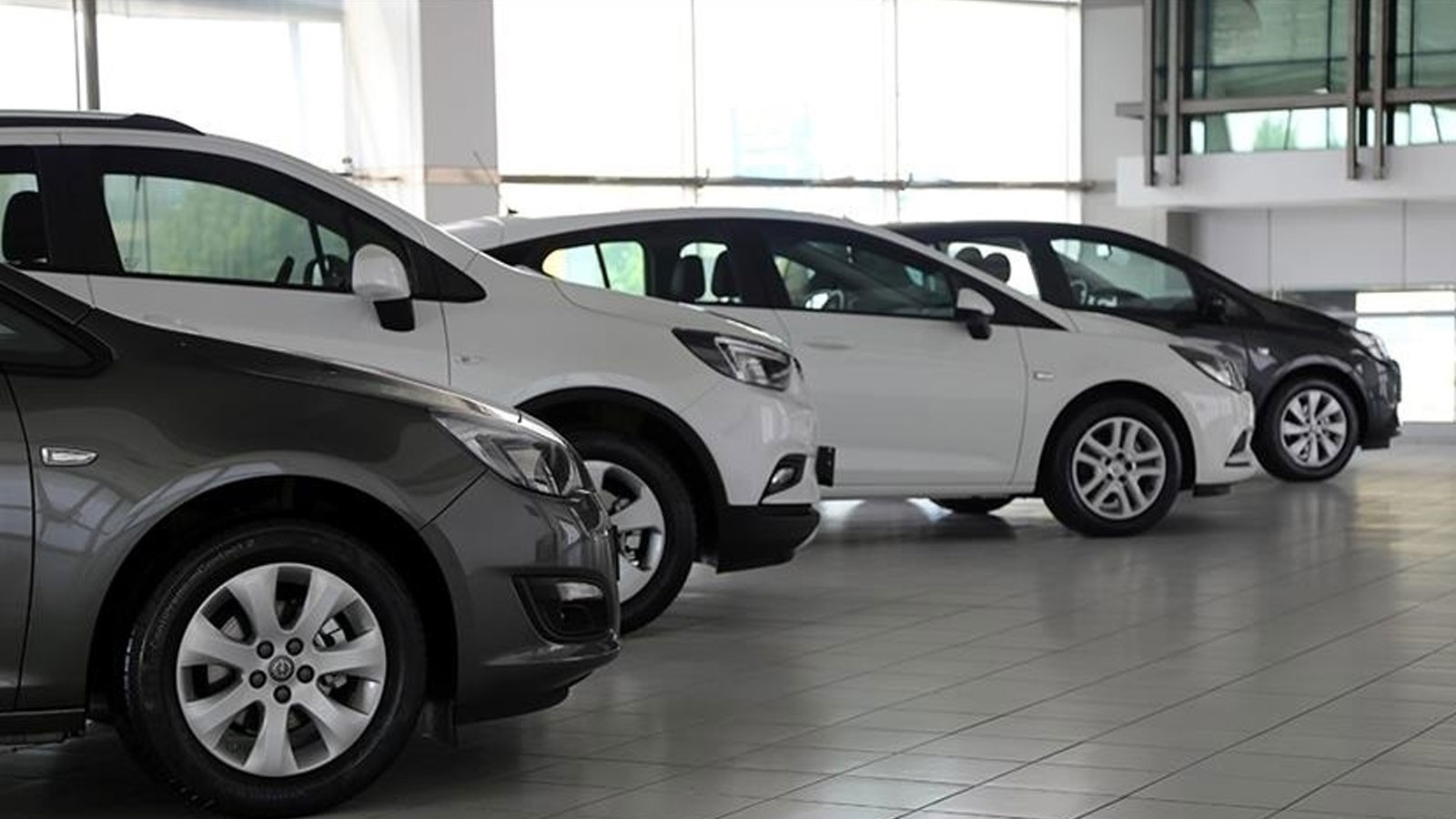 Türkiye’de yılın 9 ayında en çok satılan otomobiller belli oldu