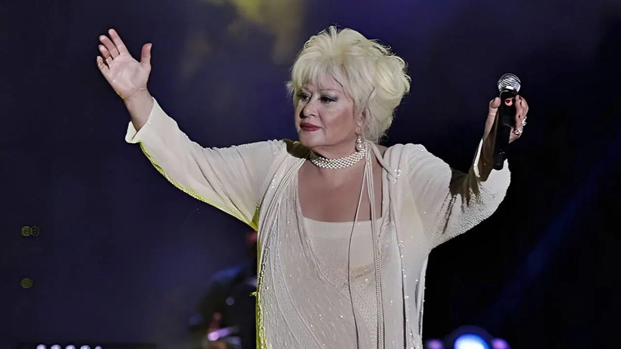 Türk sanat müziğinin duayeni Muazzez Abacı hayatını kaybetti Türk sanat müziğinin duayeni Muazzez Abacı hayatını kaybetti