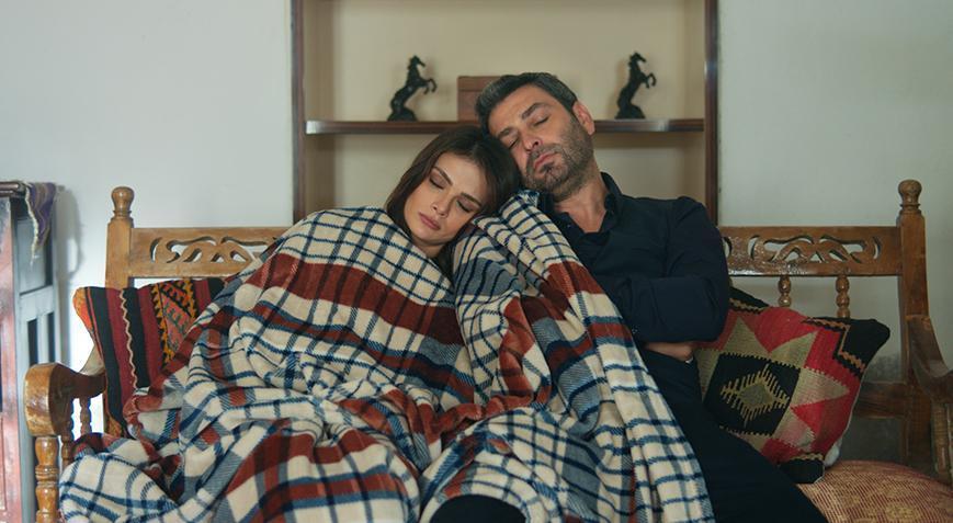 Ozan Akbaba’nın ‘Çek Tetiği’ Şarkısı Müzik Listelerini