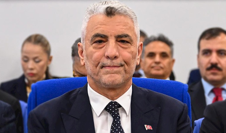 Dört Ay Üst Üste Cari Fazla Bekleniyor Dört Ay Üst Üste Cari Fazla Bekleniyor