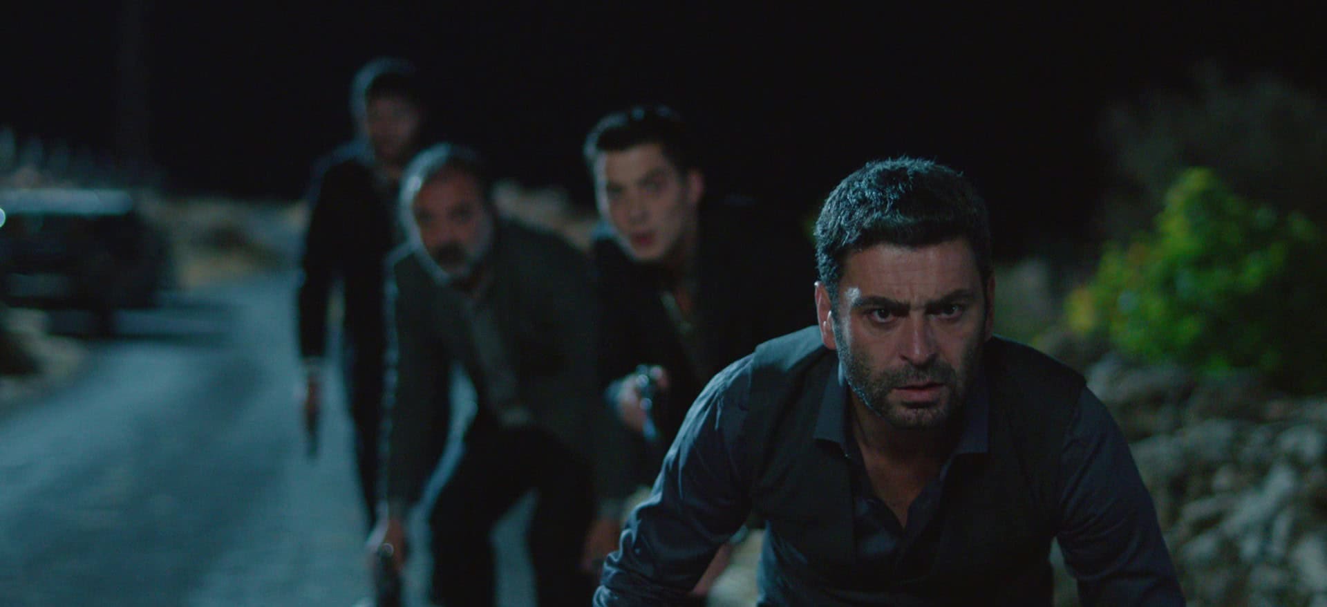 Kanal D’nin fenomen dizisi Uzak Şehir’de gerilim tırmanıyor!