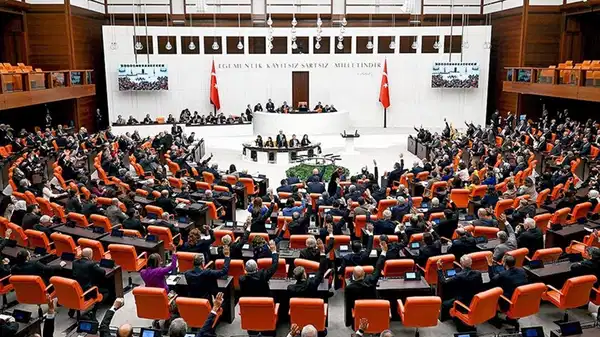 İYİ Parti’den esnaf ve KOBİ’leri için kanun teklifi: ‘Borçları yapılandırılsın’ – Son Dakika Siyaset Haberleri