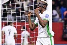 Victor Osimhen Sakatlandı, Gözyaşları İçinde Maçı Terk Etti